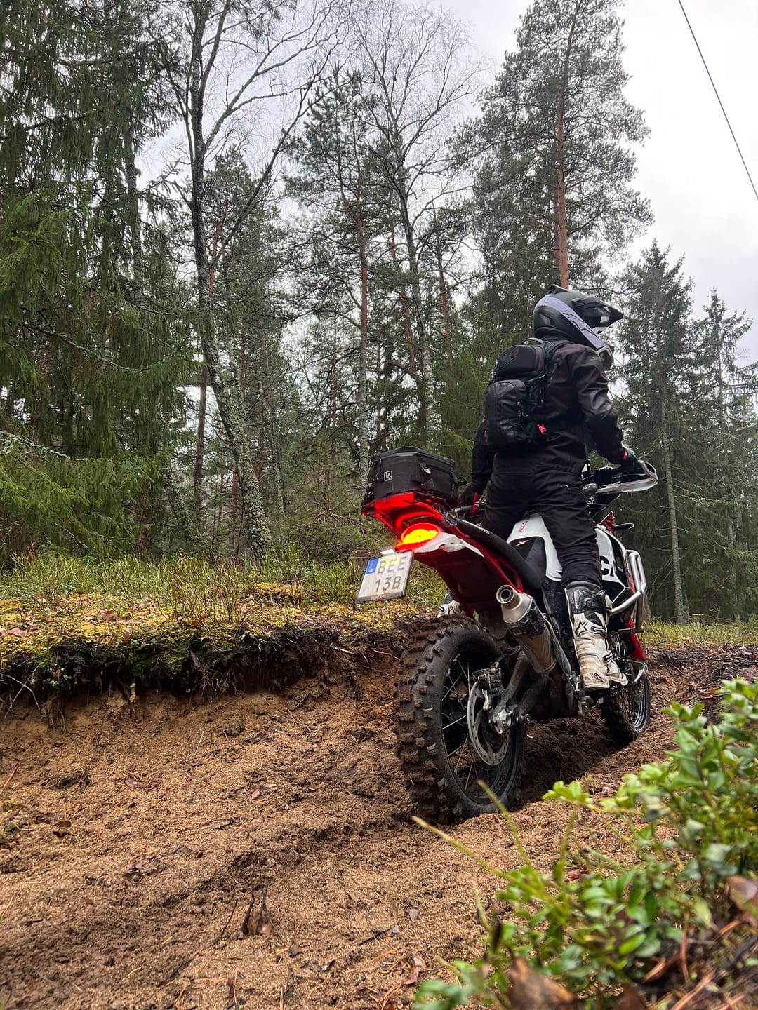 Customer photo review of Tail Pack