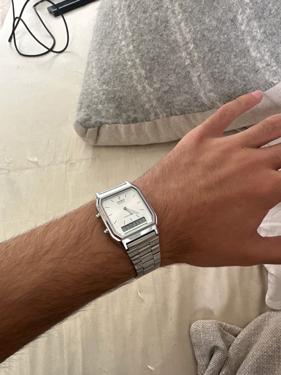 Customer photo review of Reloj Casio Vintage AQ-230A-7DMQ Análogo Digital Plateado