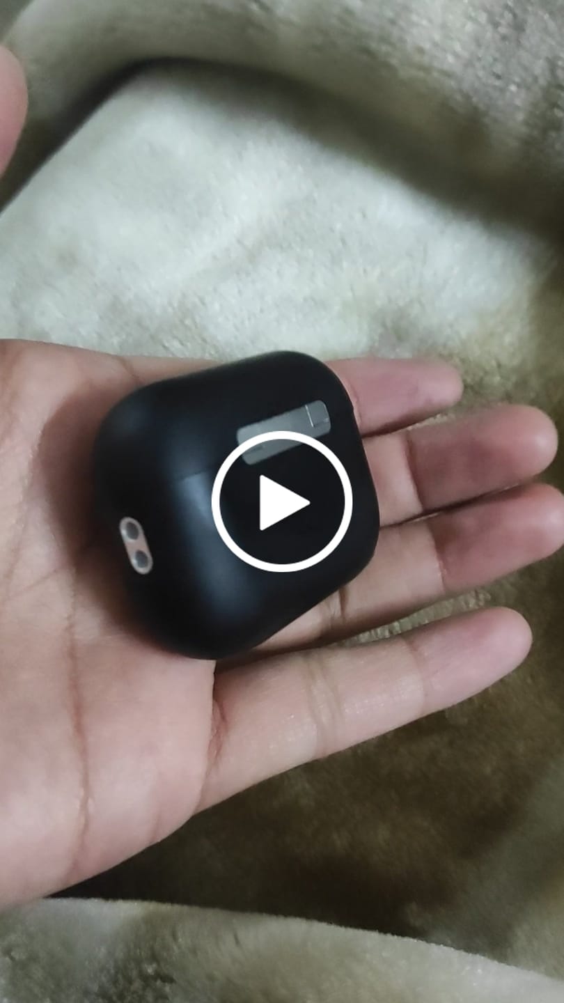 Customer video review of LOT Earbuds - Random Color