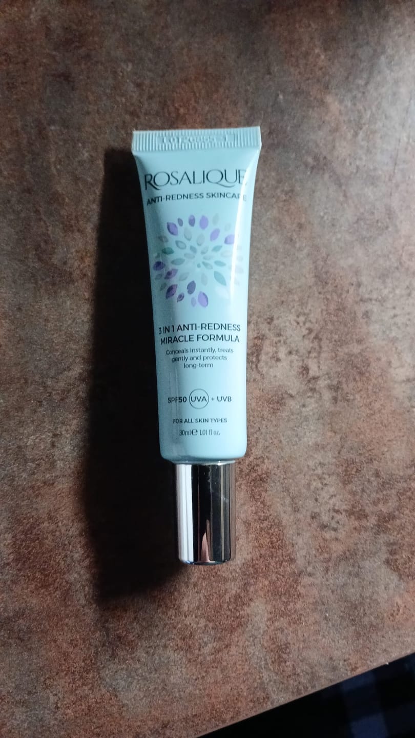 Customer photo review of Rosalique 3 in 1 Anti-Redness Miracle Formula SPF50