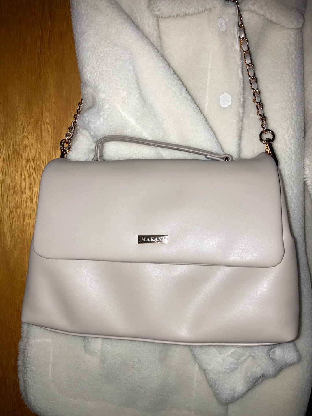 Customer photo review of LEILANI - TAUPE