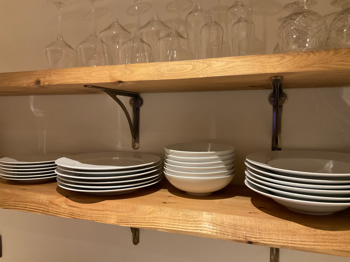 Customer photo review of Ironbridge Aged Brass Shelf Brackets | 4.5/6/7/8/10"