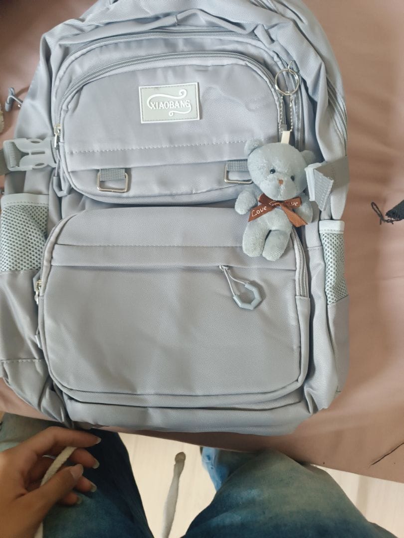Customer photo review of Mochila Unissex Impermeável com porta-chaves Versátil