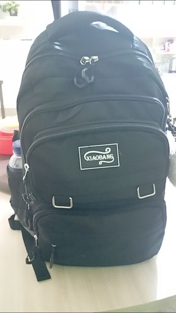 Customer photo review of Mochila Unissex Impermeável com porta-chaves Versátil