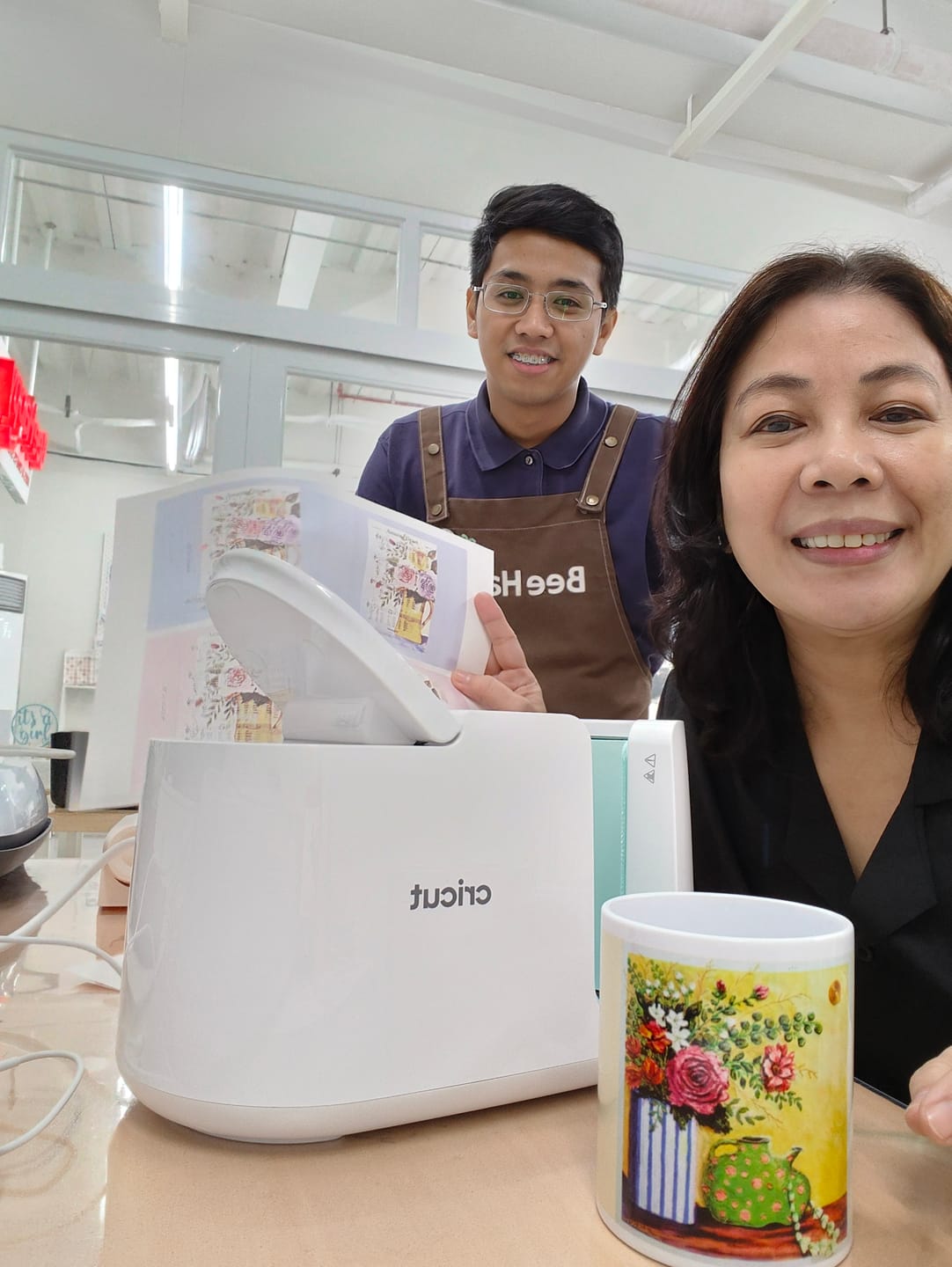 Customer photo review of Bee Happy 1-on-1 Workshop