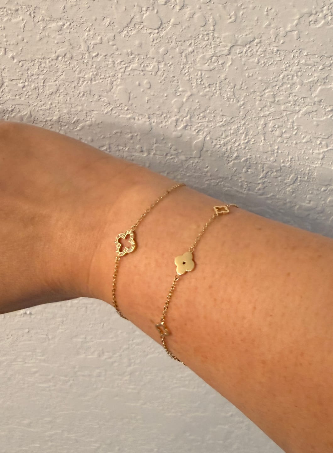 Customer photo review of Multi Clover Bracelet