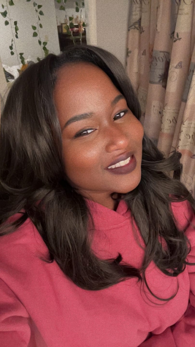 Customer photo review of Shake N Go Equal Curtain Bang HD Lace Wig - MAVEN