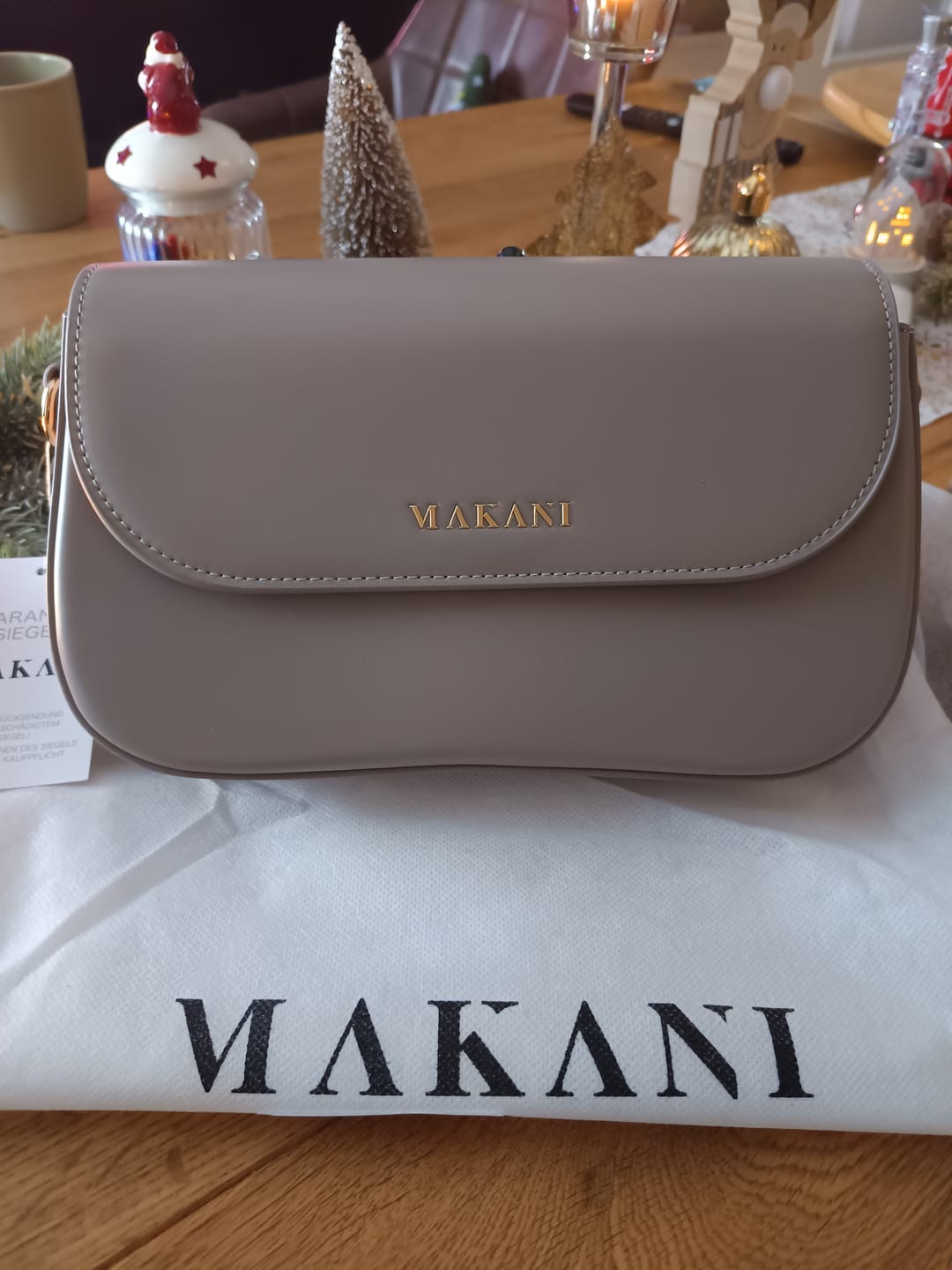 Customer photo review of CHLOIE - TAUPE