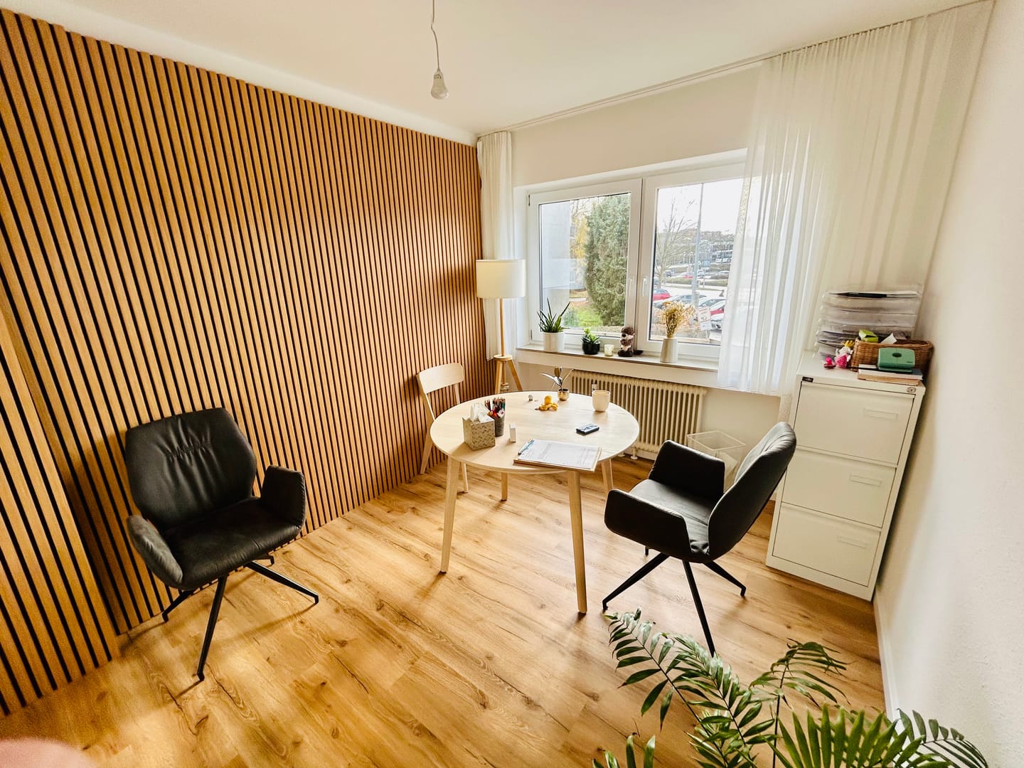 Customer photo review of Akustikpaneele Rustikale Eiche | 240 cm x 60 cm | Dreiseitig Echtholzfurnier