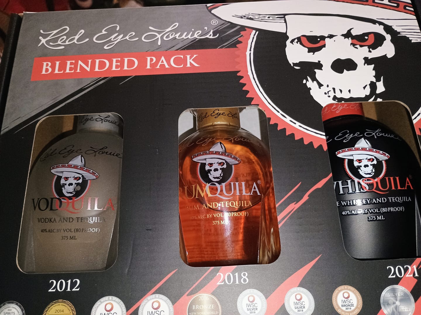 Customer photo review of Red Eye Louie's Blended Box