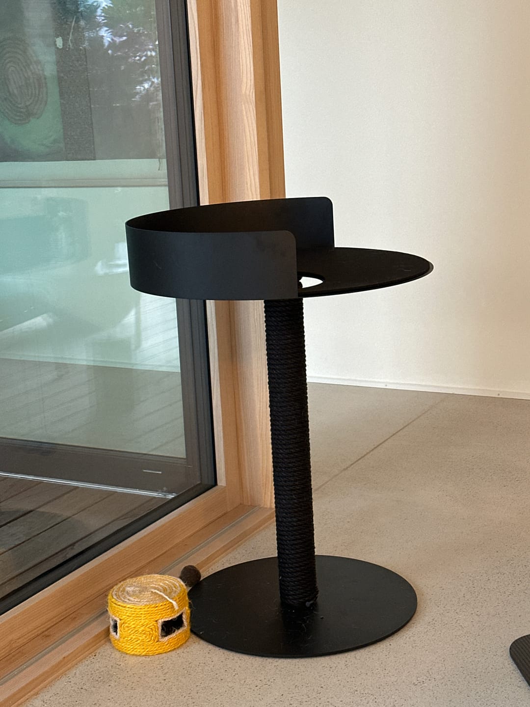 Customer photo review of STYA Katzen Kratzbaum MS510 | Schwarz