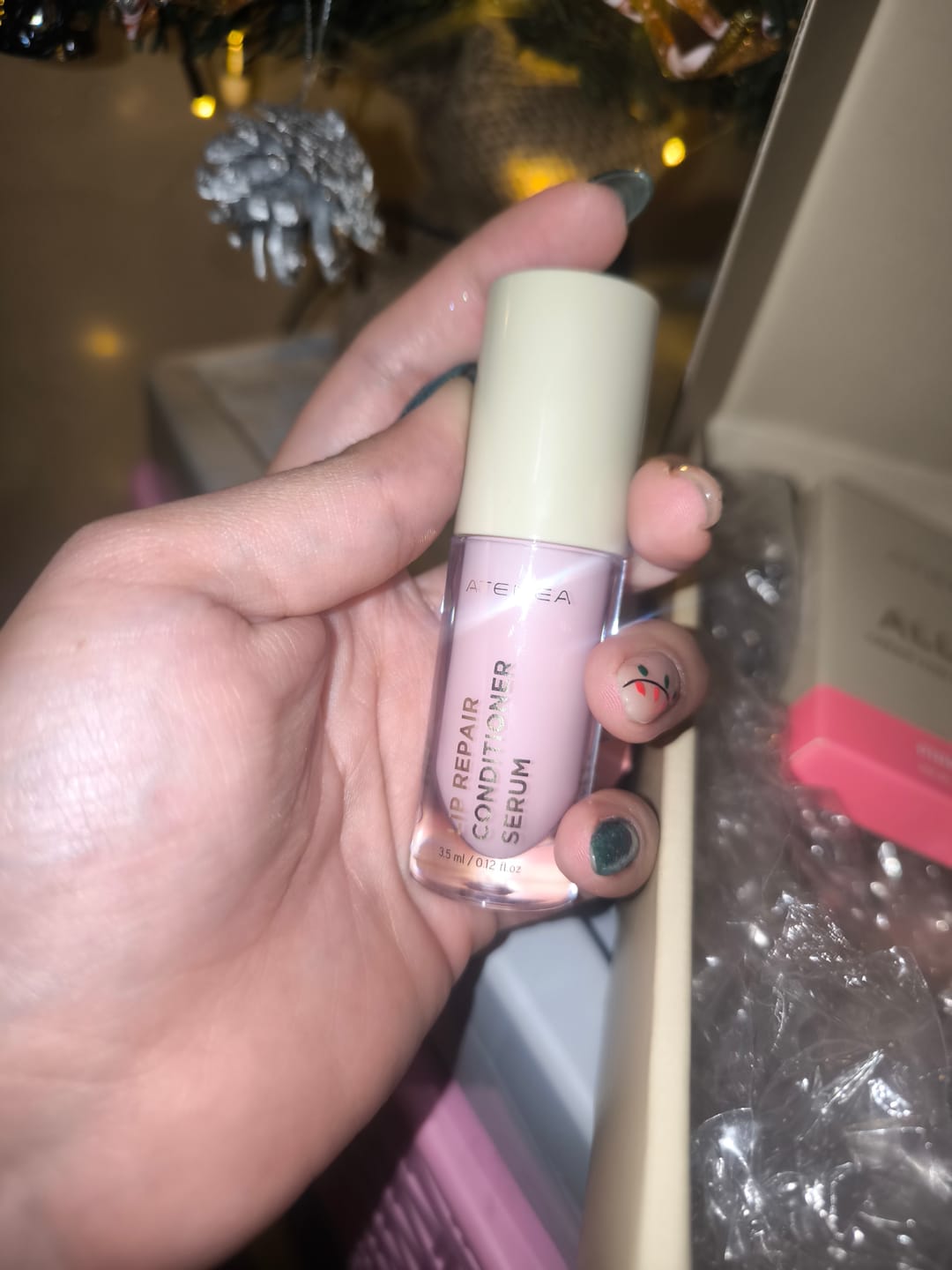 Customer photo review of LIP REPAIR CONDITIONER SERUM