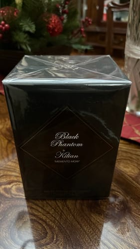 Customer photo review of Black Phantom “Memento Mori” Eau de Parfum By Kilian 50 ml con Cofre