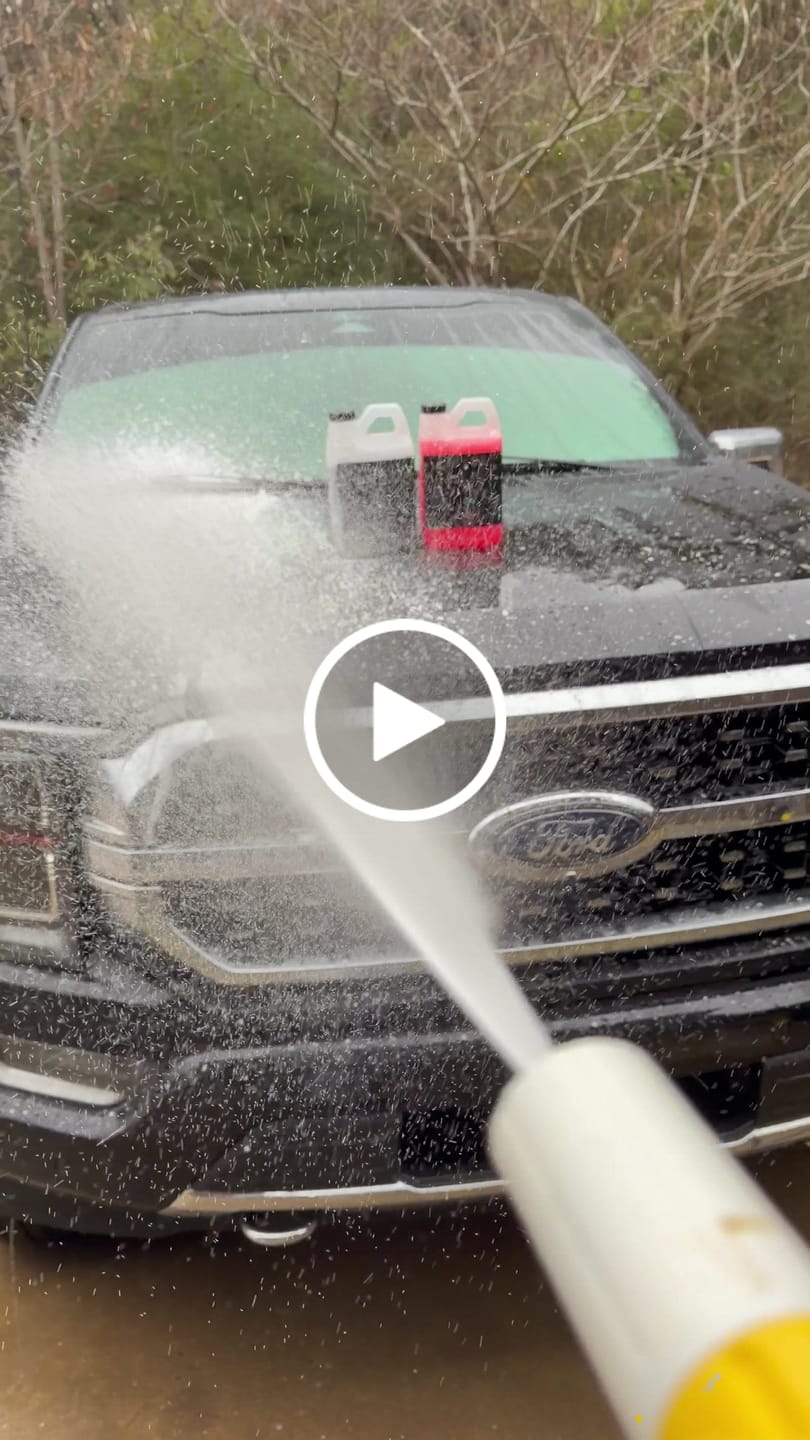 Customer video review of BLACKLINE® ULTRA FOAM