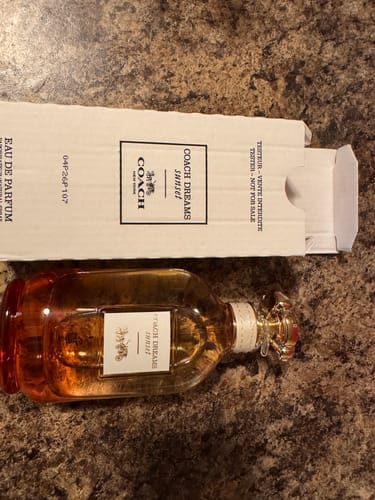 Customer photo review of Coach Dreams Sunset Eau De Parfum for Women  (1.3 oz / 2.0 oz / 3.0 oz / 5.0 oz)