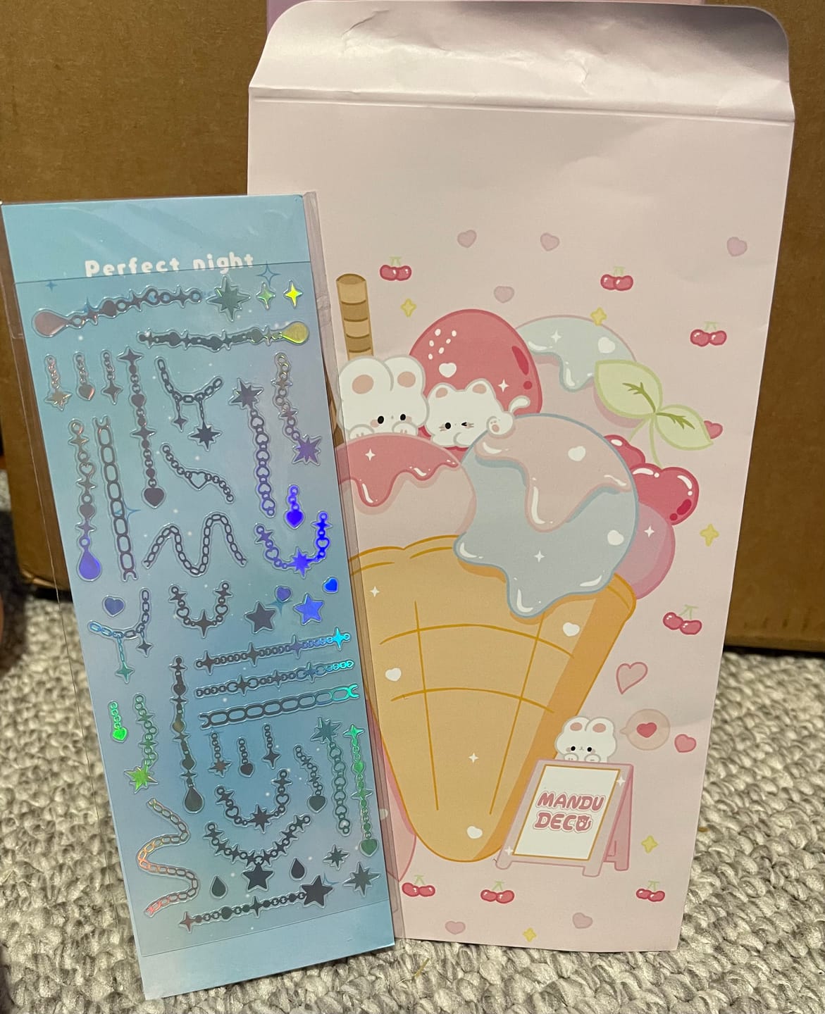 Customer photo review of PERFECT NIGHT CHAIN FOIL STICKERS