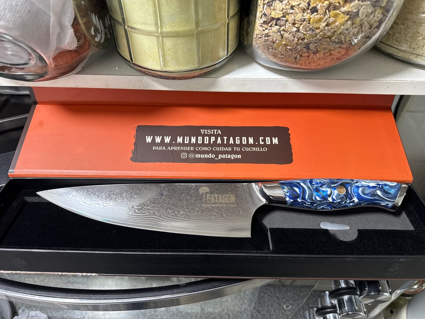 Customer photo review of Cuchillo Chef Acero Damasco 67 capas hoja 20 cm - GLACIAR
