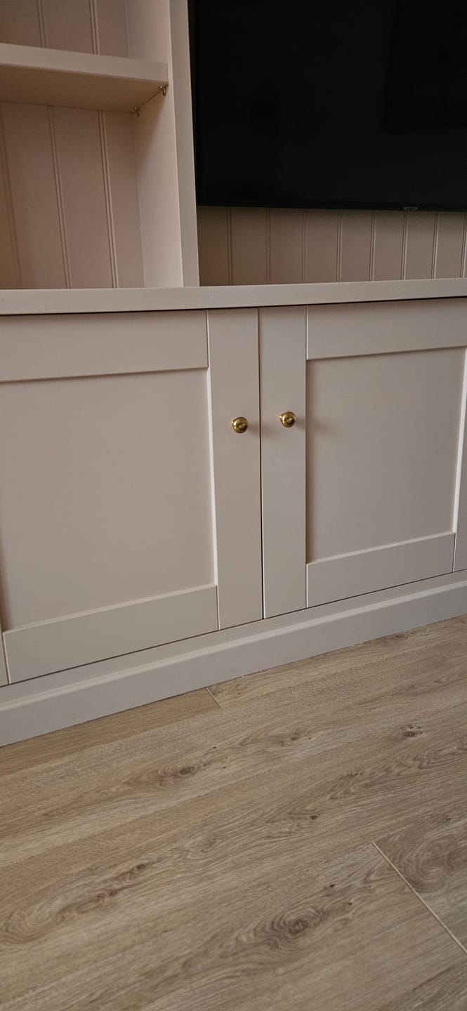 Customer photo review of Classic Polished Brass Cupboard Handles