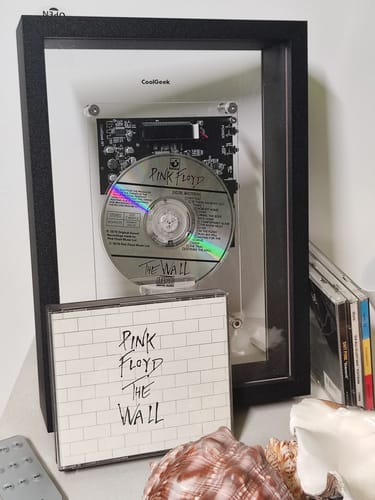 Customer photo review of M1 Music Frame CD Player