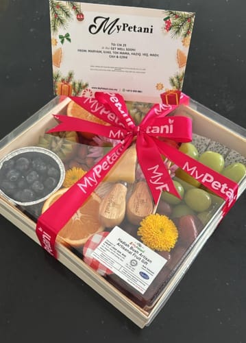 Customer photo review of Subang Jaya Signature Cheese Fruit Grazing Platter (Available in S, M & L size) [Malaysia]