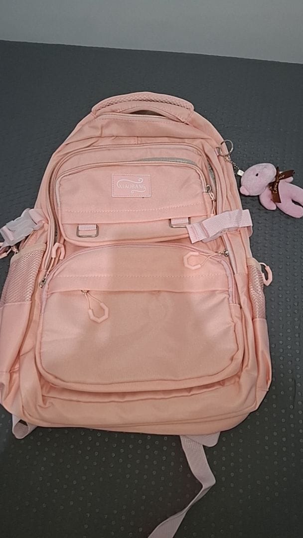 Customer photo review of Mochila Unissex Impermeável com porta-chaves Versátil