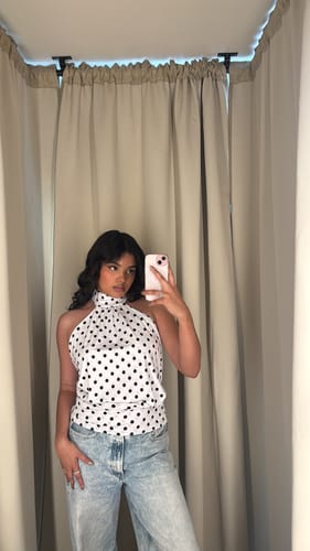 Customer photo review of TOP DIANA LUNARES BLANCO