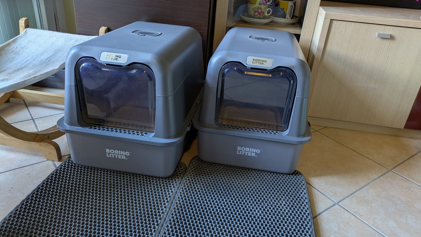 Customer photo review of BORING LITTER - Lettiera in Acciaio INOX