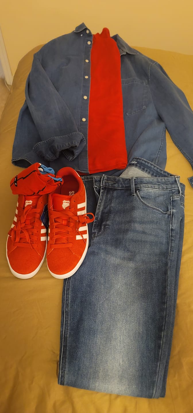 Customer photo review of 09492-682-M | COURT TIEBREAK II SDE | MARS RED/WHITE