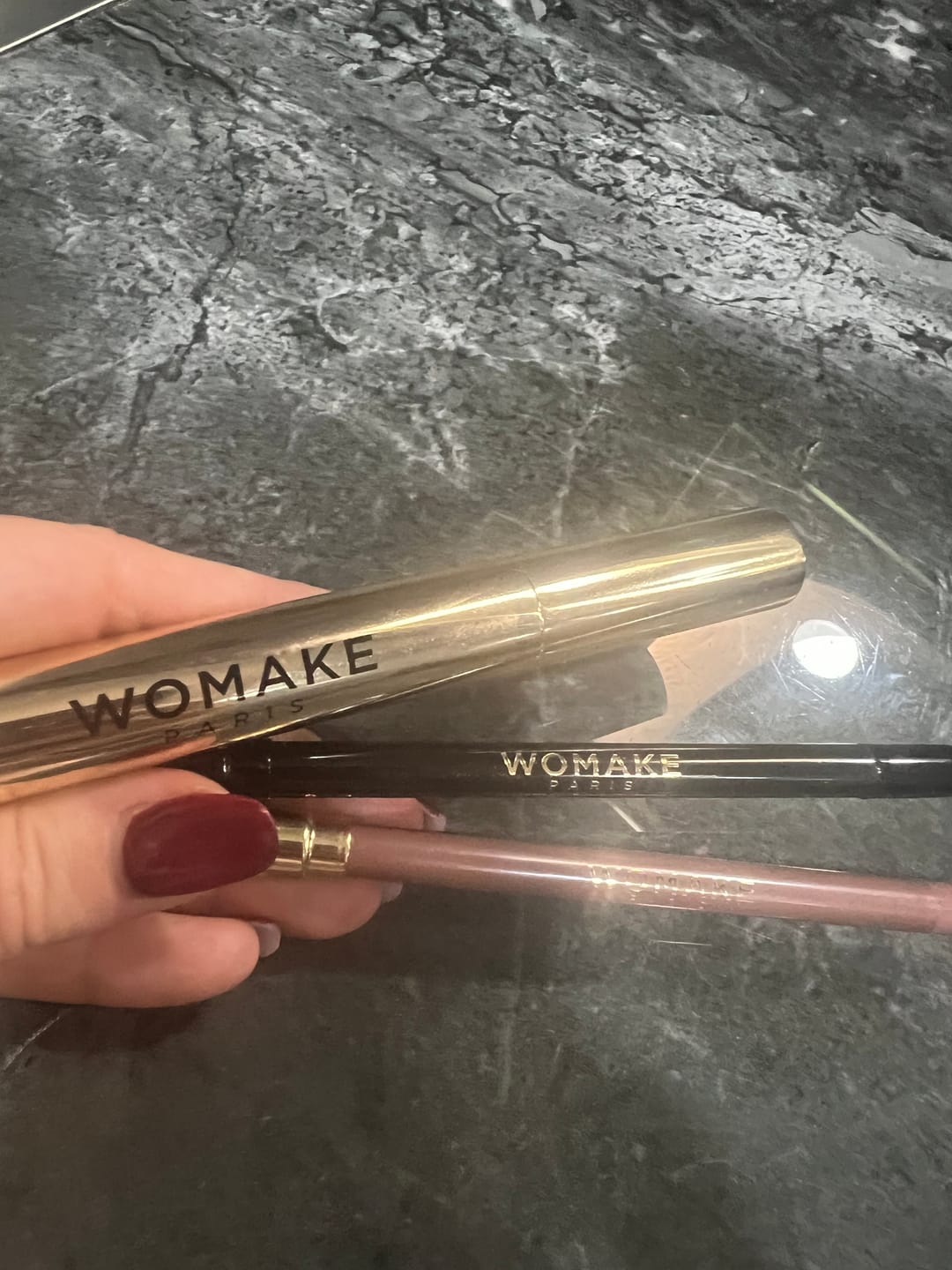 Customer photo review of CRAYON NOIR INTENSE