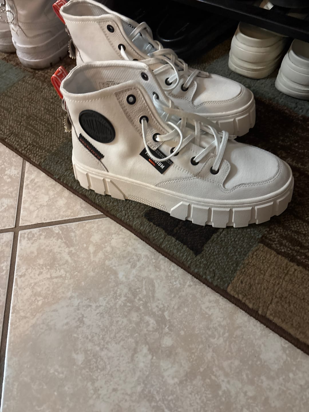 Customer photo review of 98573-116-M | PALLATOWER HI | STAR WHITE