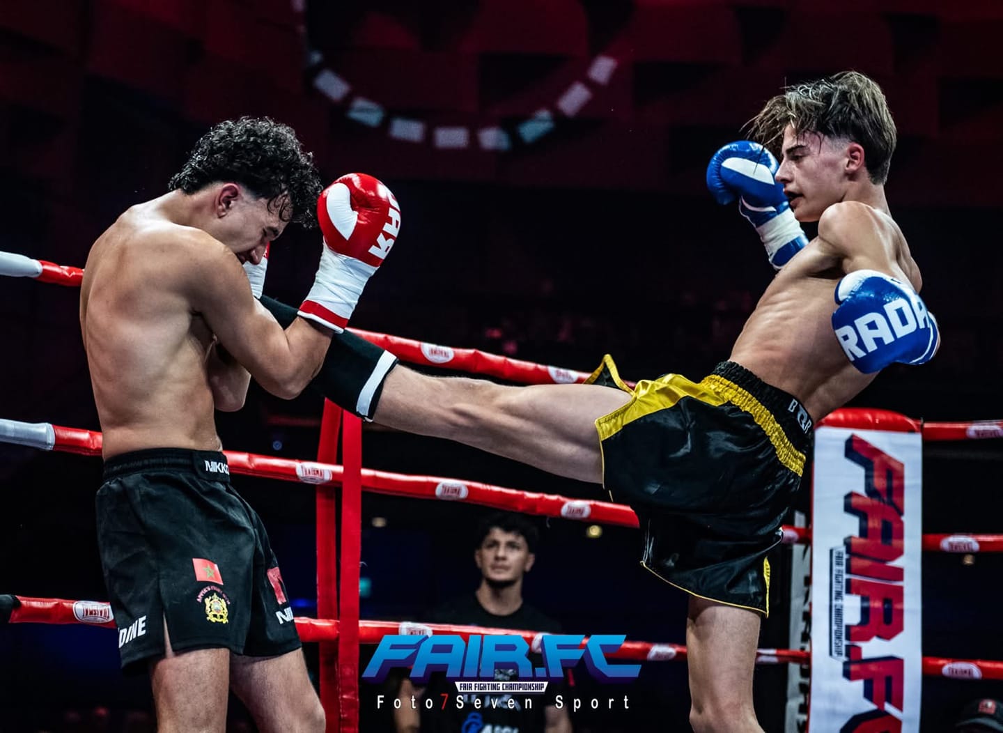 Customer photo review of Bokshandschoenen Rival Evolution RS11V Sparring Gold