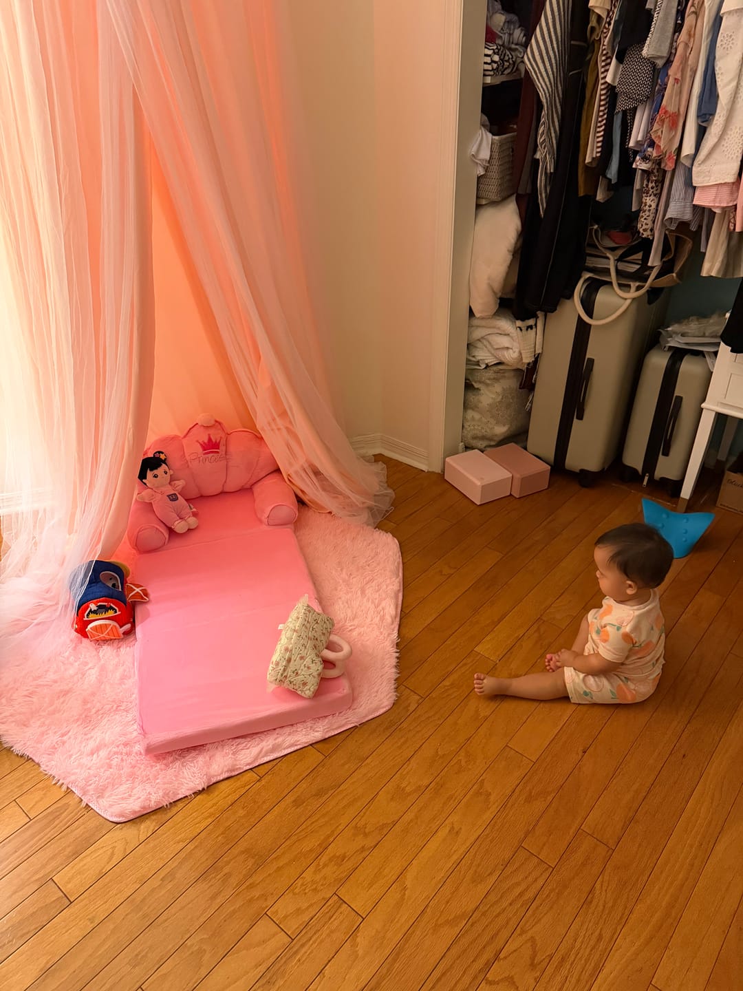Customer photo review of A Little Teapot Playset