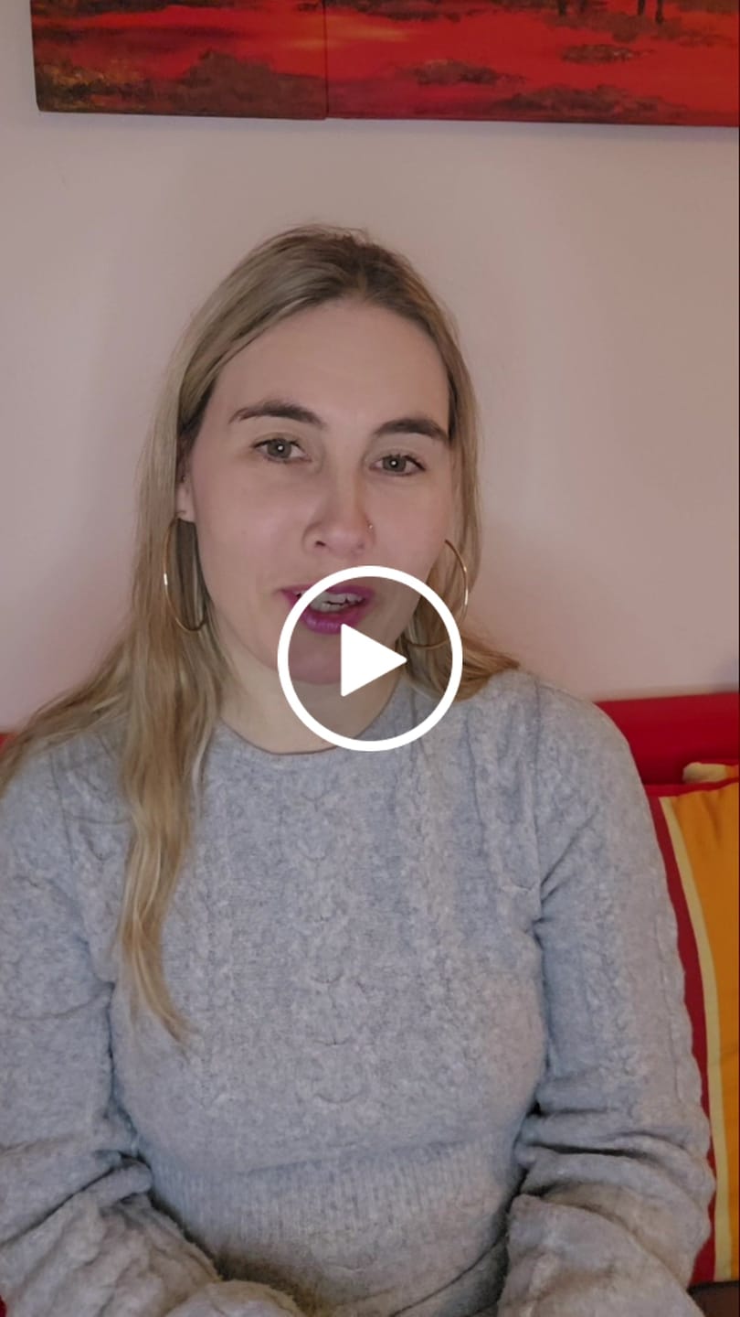 Customer video review of femdisc Menstruationsscheibe mit Lasche