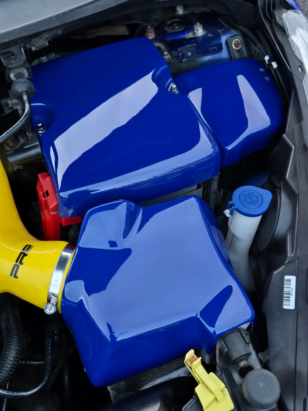 Customer photo review of Proform Fuse Box Cover (Plastic Finishes) -  Mk7/7.5 Ford Fiesta