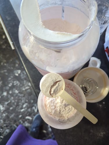 Customer photo review of Slim Meal Shake, 34 Days Supply