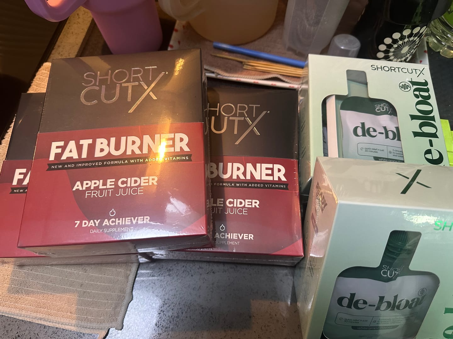Customer photo review of Shortcutx De-bloat : Advanced Digestive Bloating Relief