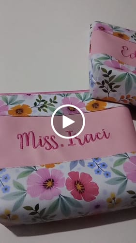 Customer video review of SINTETICO COLECAO FLORES 5 EM DOLLARO BRANCO DA PLASTICOS IVONE