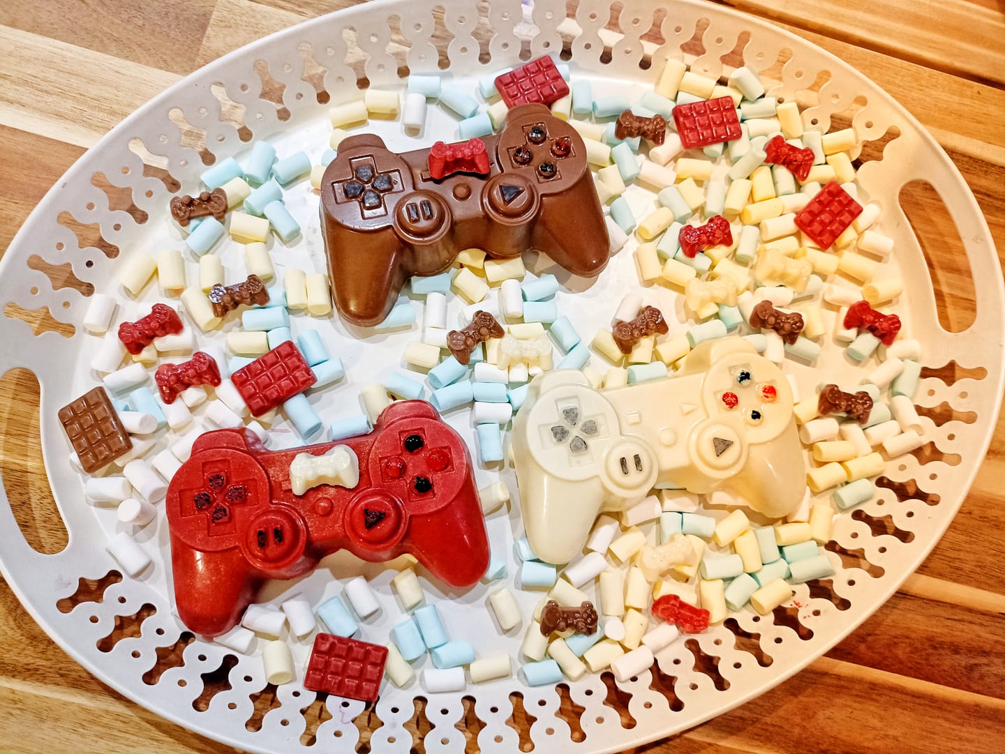 Customer photo review of SPECIAL καλούπι σοκολάτας Χειριστήριο κονσόλας