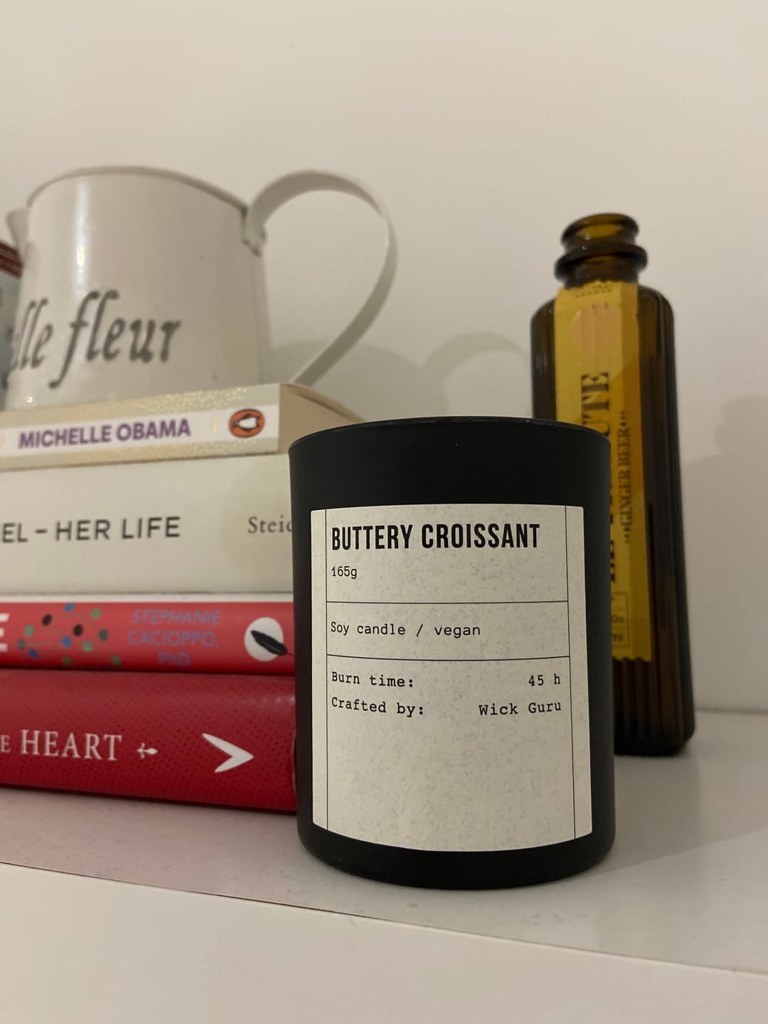 Customer photo review of Buttery Croissant Candle | Milk + Butter + Vanilla