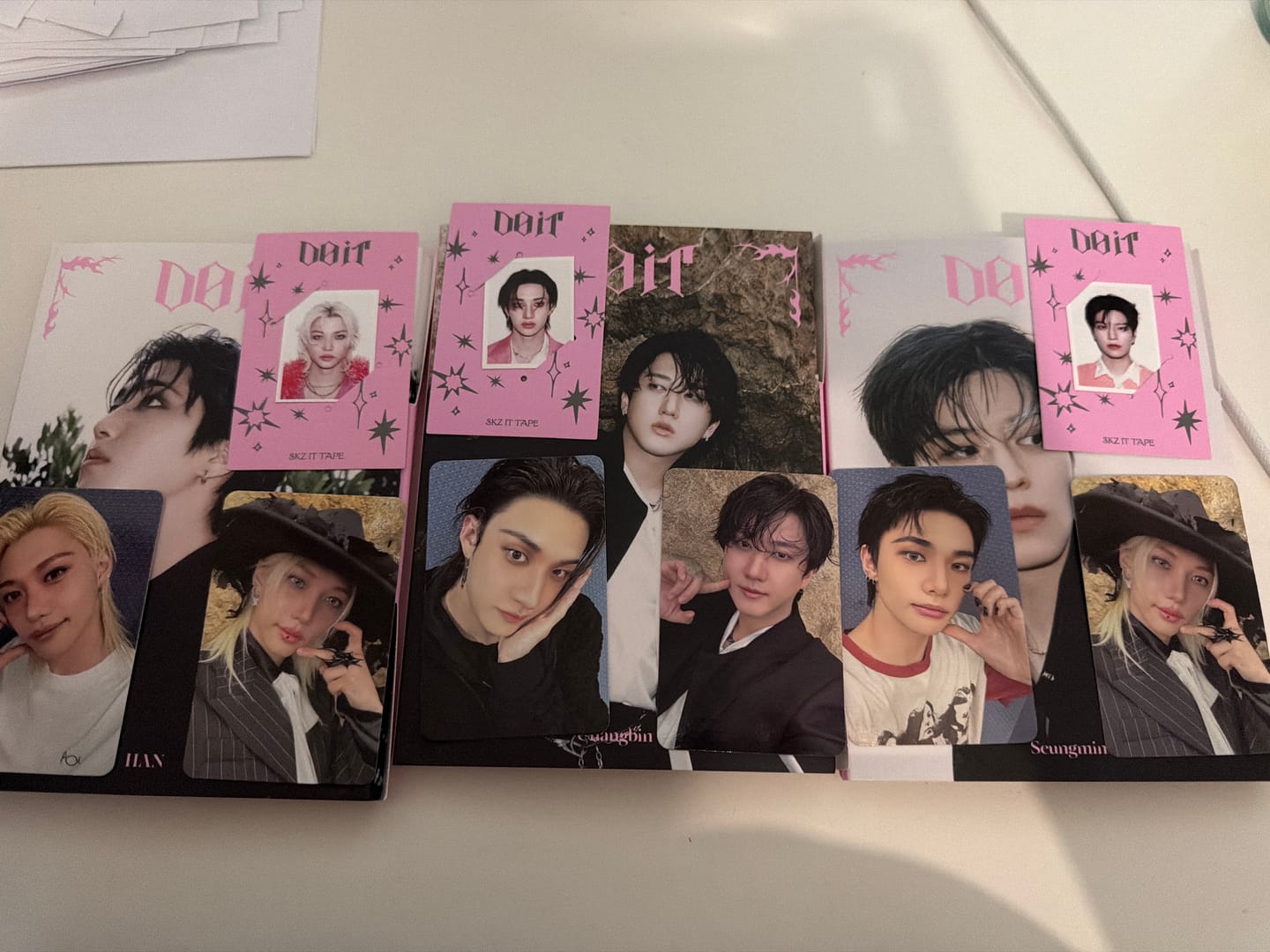 Customer photo review of STRAY KIDS - DO IT SKZ IT TAPE ALBUM ACCORDION VER RANDOM