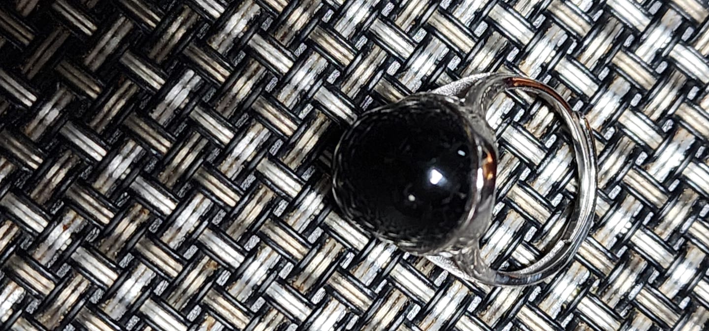Customer photo review of Bague Ajustable "Guérison de L'Âme" en Obsidienne Œil Céleste & Argent