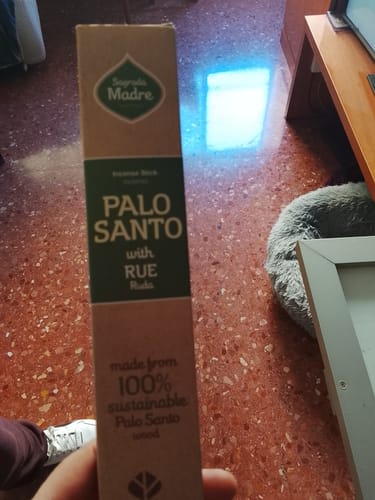 Customer photo review of Incienso de Palo Santo con Ruda || Protección - Limpieza Energética