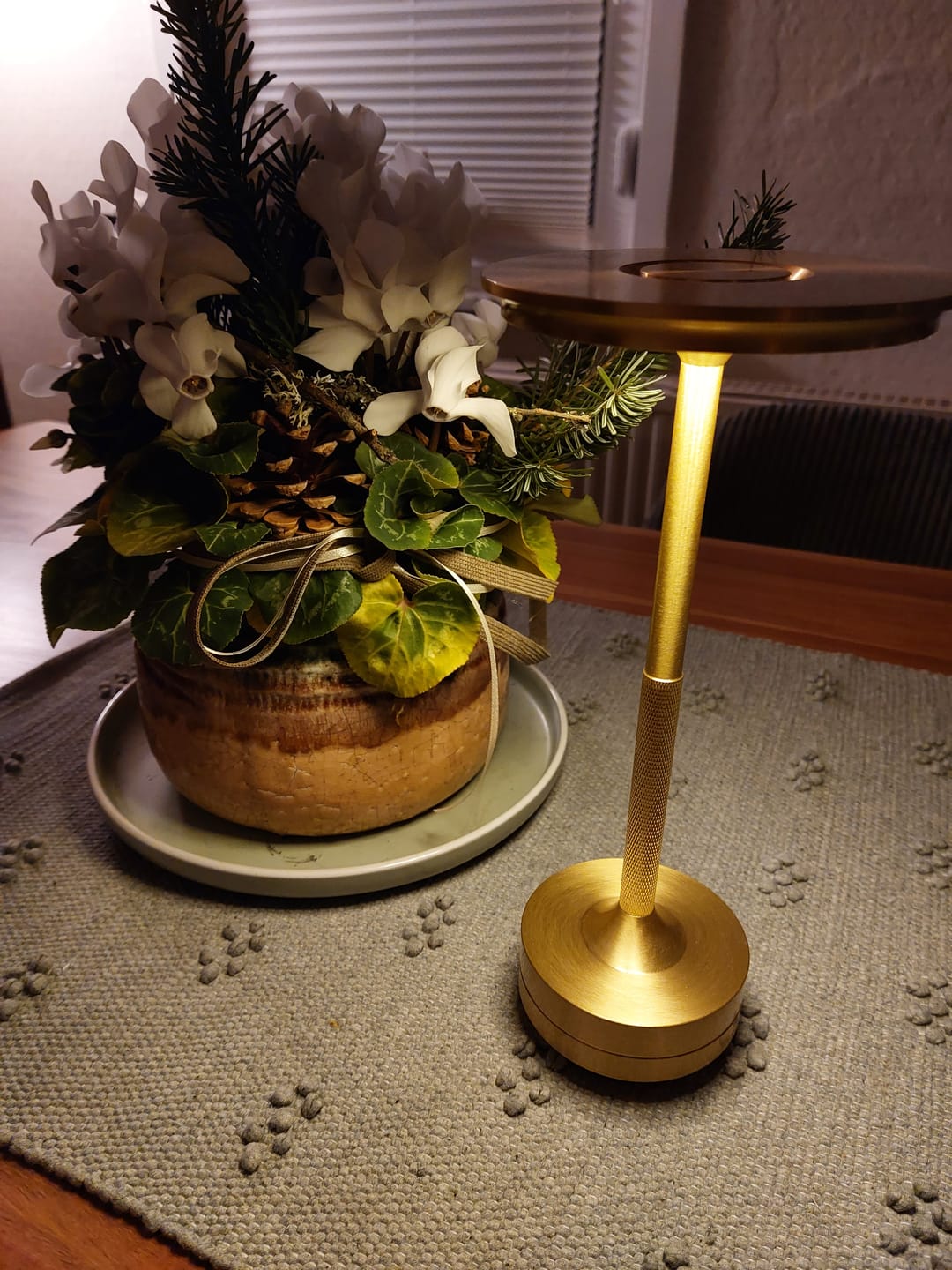 Customer photo review of Tap-light® - Retro