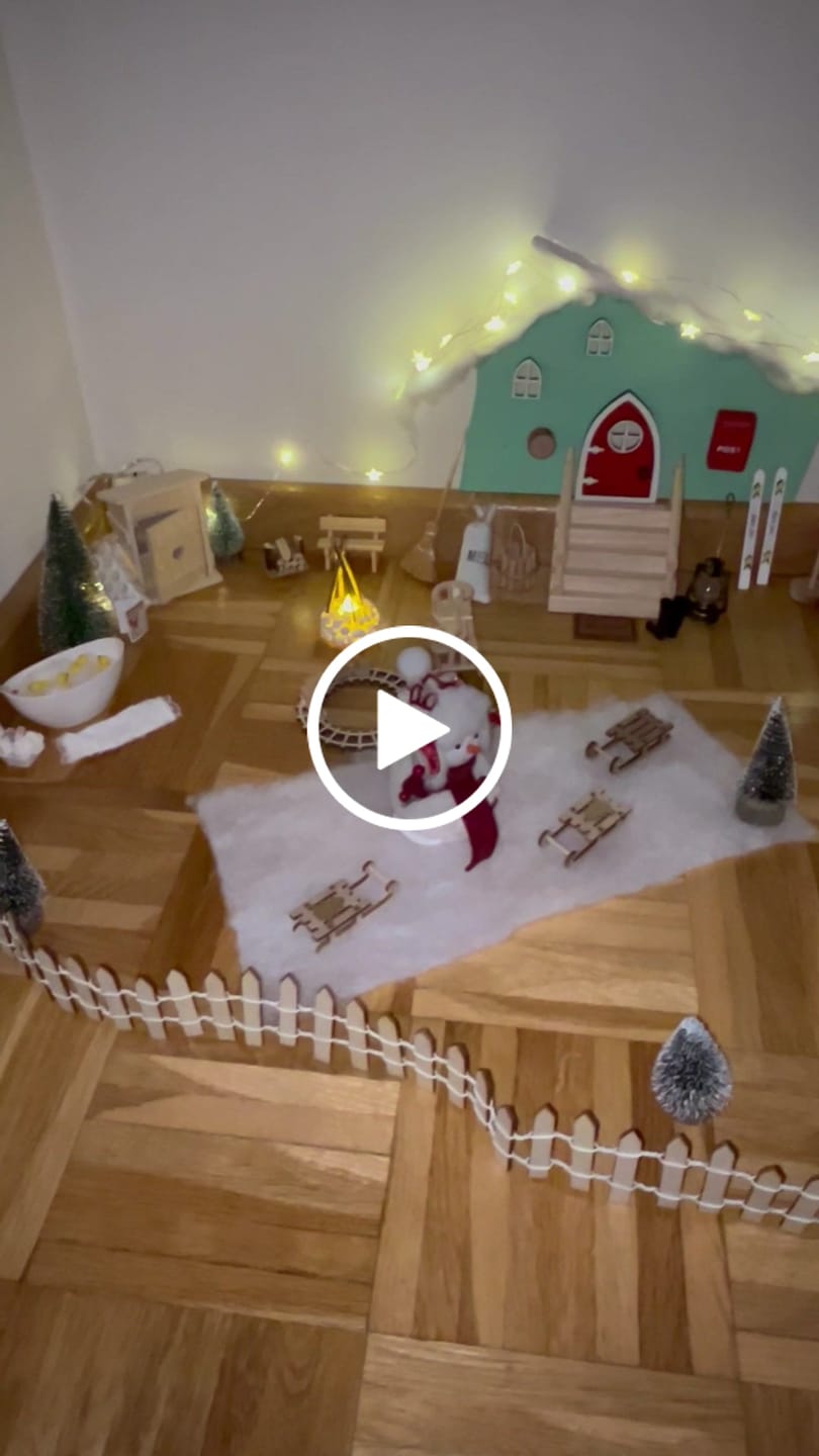 Customer video review of Holz-Zaun - natur - 100 x 5 cm für die Wichteltür