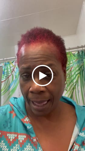 Customer video review of Instant Dye Shampoo