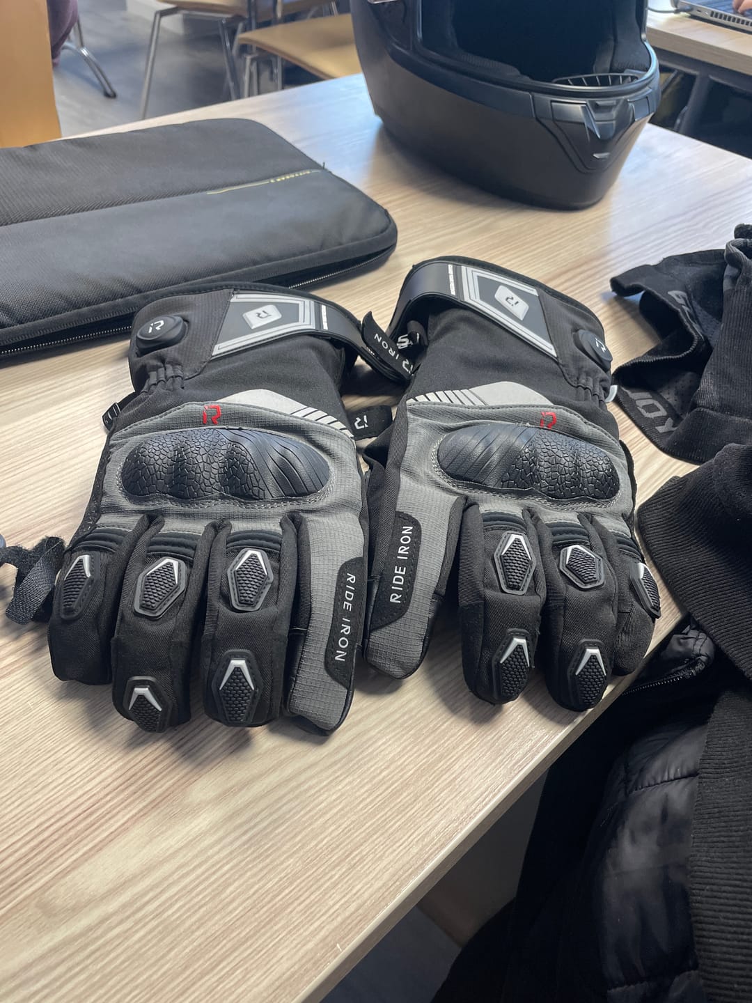 Customer photo review of RIDEIRON Winter Waterproof Rechargeable Smart Heated Motorcycle Gloves | MG7501H