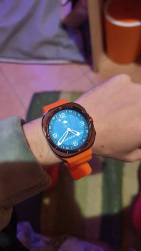 Customer photo review of LAXASFIT™ Smartwatch – Bluetooth Calling, Heart Rate & Fitness Tracking