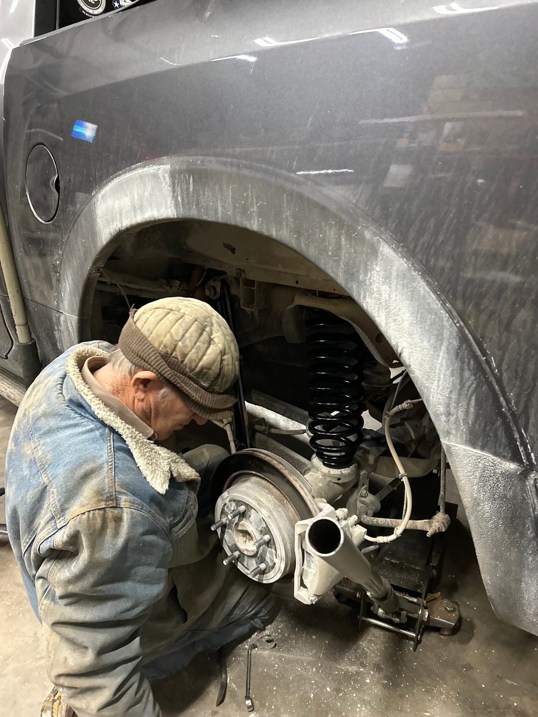 Customer photo review of 2013-2018 Dodge Ram Rebel Air Suspension Conversion/Delete Kit With Light Fix Module and Camber Bolts(DR34FMCK)