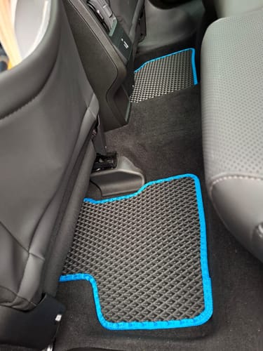 Customer photo review of Kofferraumwanne nach Maß