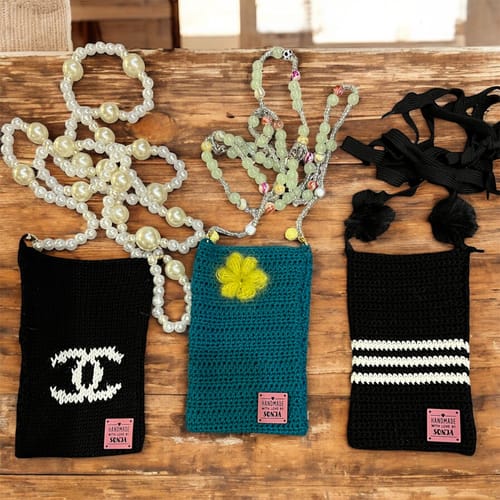 Customer photo review of Kunstleder Labels personalisiert mit Name oder Logo